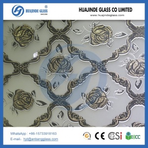 الزجاج الجليدى