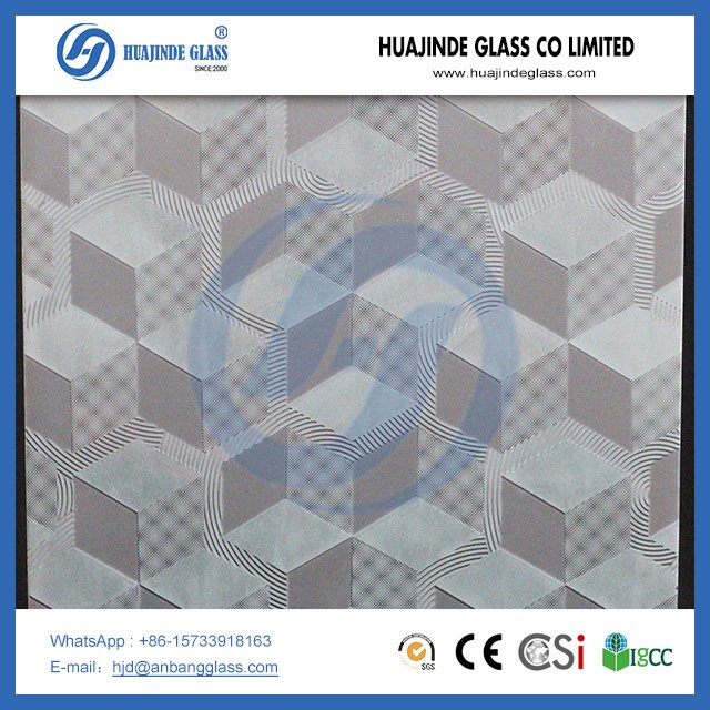 زجاج محفور بالحامض