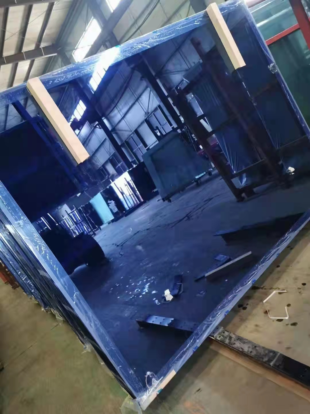 tinted glass and reflective glass